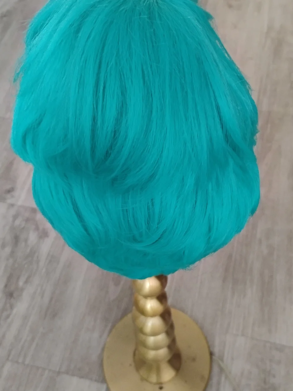 Vibrant Teal Short haircut Wig - Premium Synthetic Hair🍓🩵✨